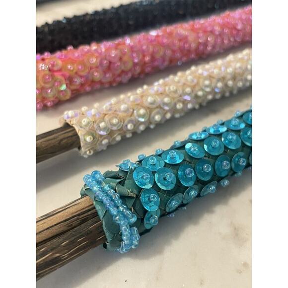 Chopsticks Indonesian Wood Chopsticks and Sequined Assorted Holders Set Of 4 - Picture 5 of 8